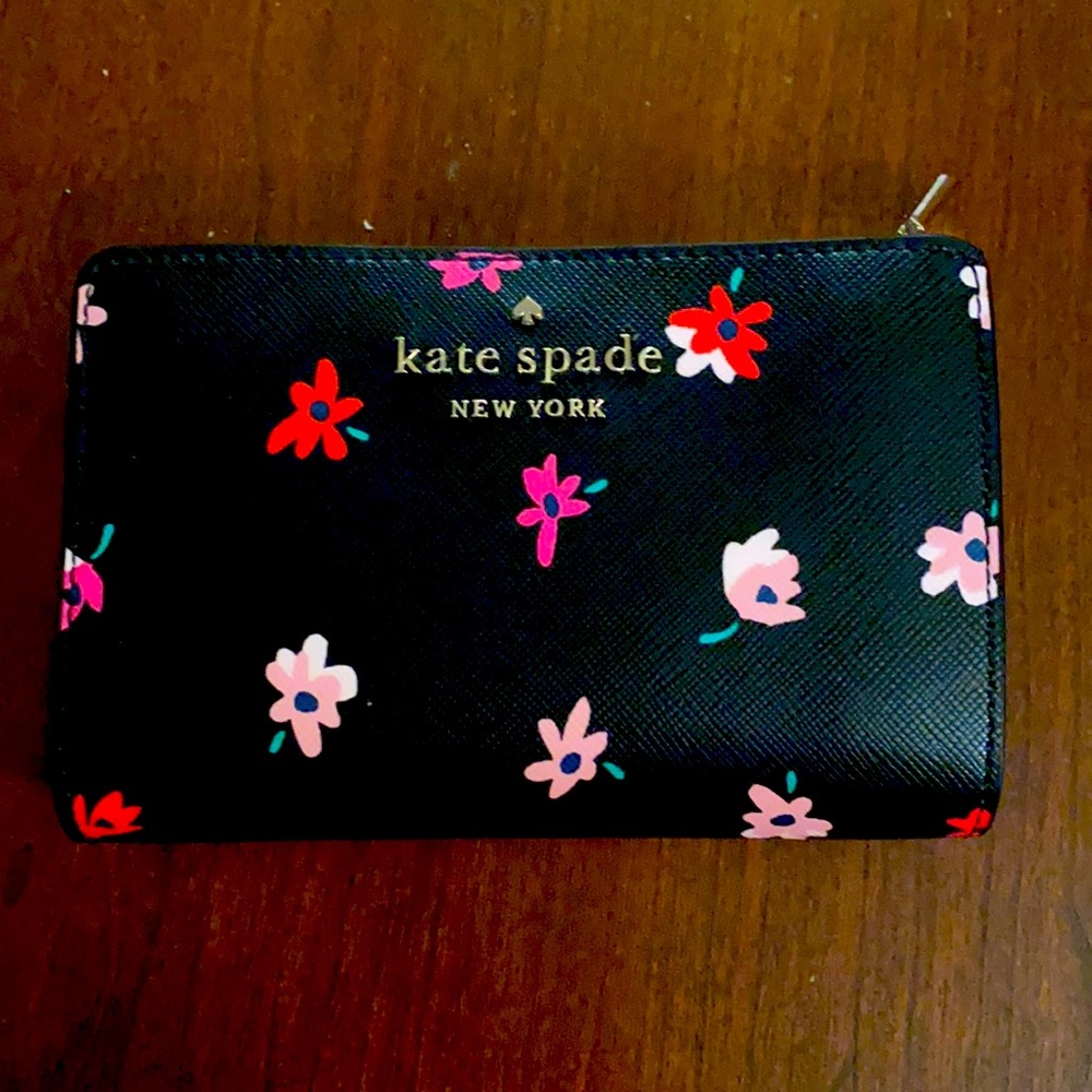 Kate Spade Wallet NWT